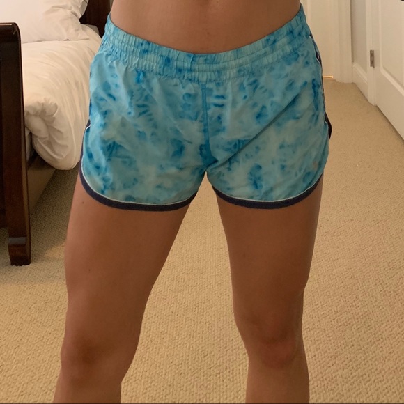 Under Armour Tie-Dye Running Shorts - Picture 2 of 4